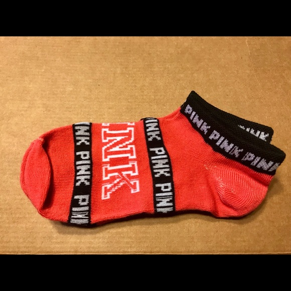 NWOT VS socks - Picture 4 of 4